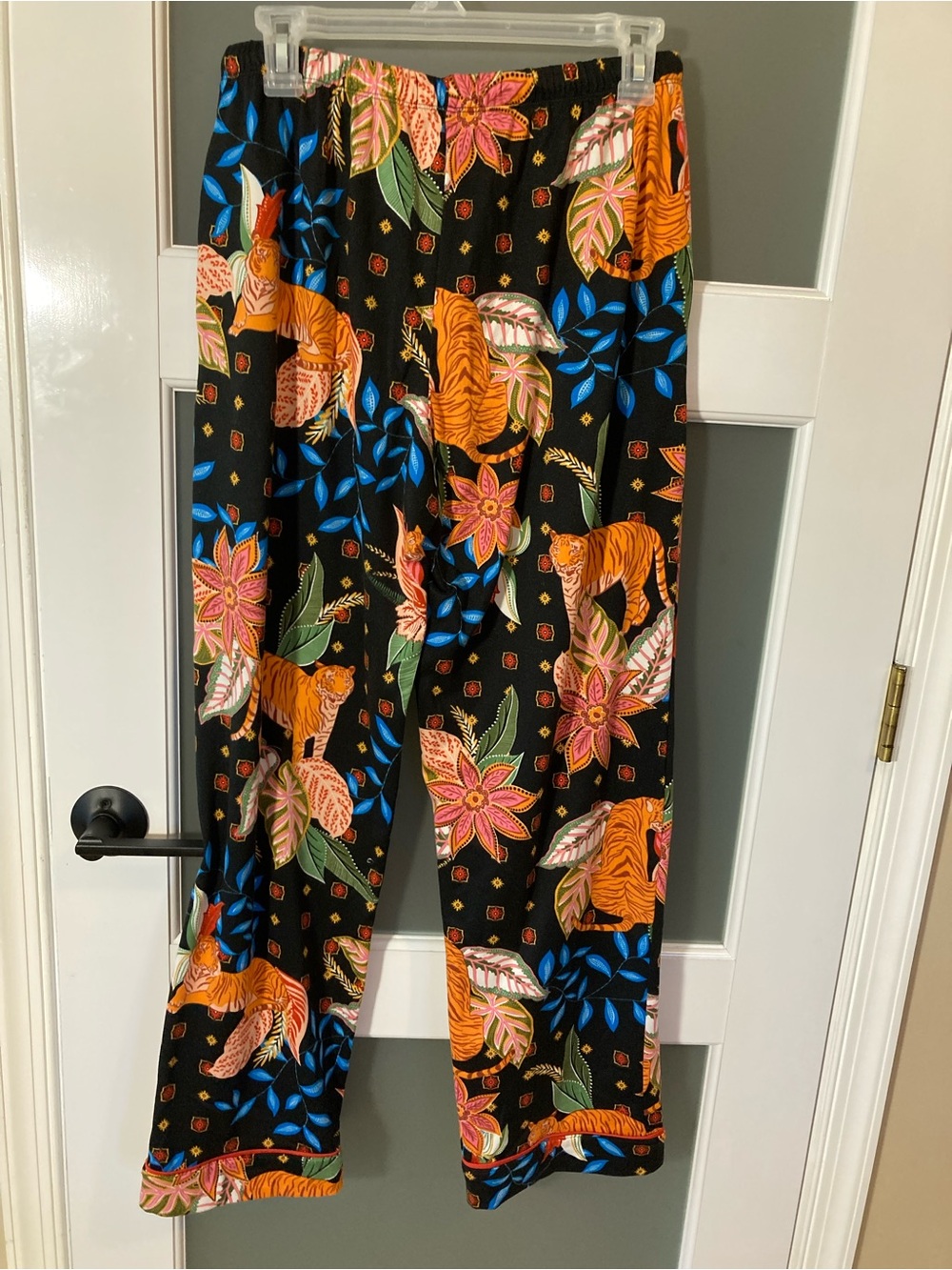 Room Service Sleepwear Tiger & Floral Pajama Set - Black/Orange - M - Picture 13 of 16